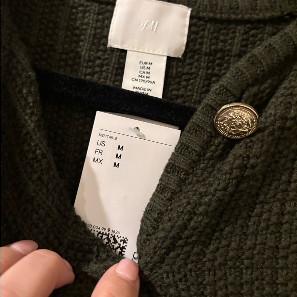 H&M Dark Olive Green Knit Cropped Cardigan - Picture 3 of 3